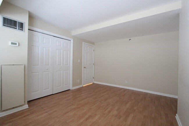 Building Photo - 172 Tremont St