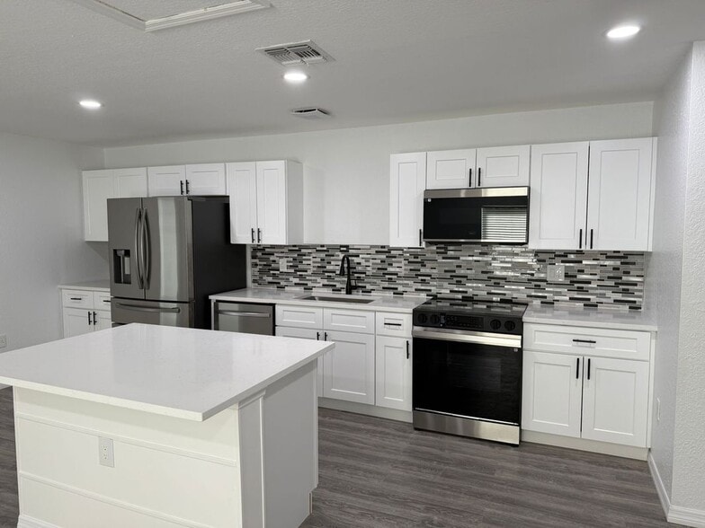 Building Photo - 12948 SW 62nd Street Rd