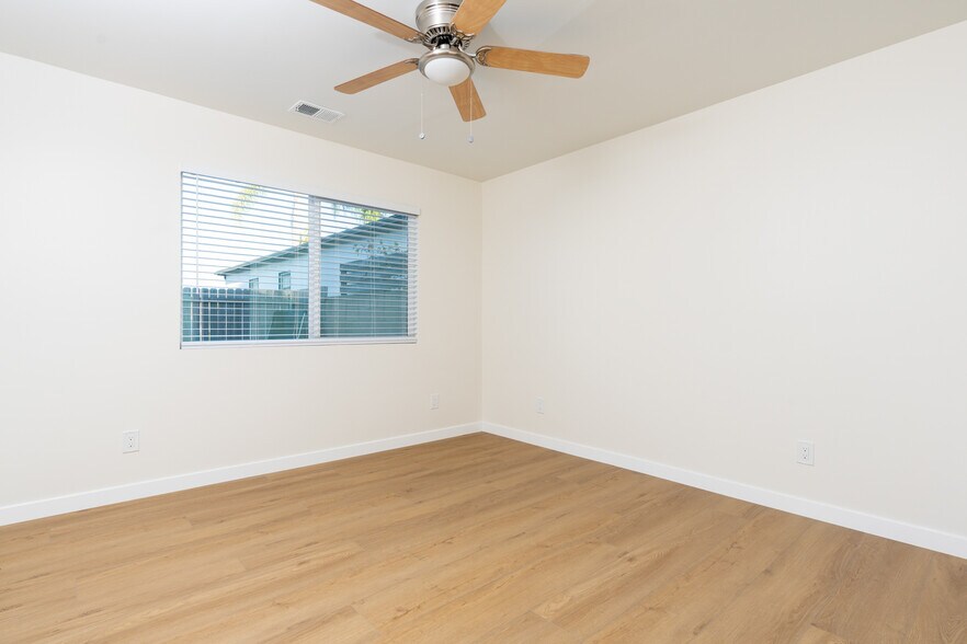 Building Photo - 4826 Rolando Blvd