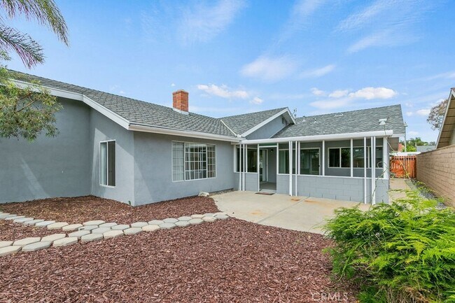 Building Photo - 24031 Olivera Dr