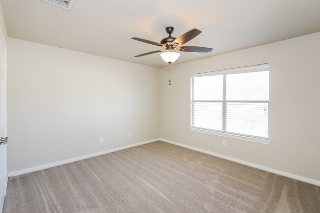 Building Photo - 1650 Bonnyton Ln