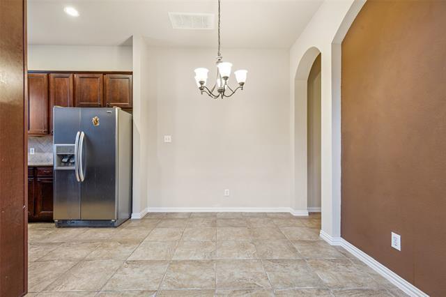 Building Photo - 1924 Lantana Ln