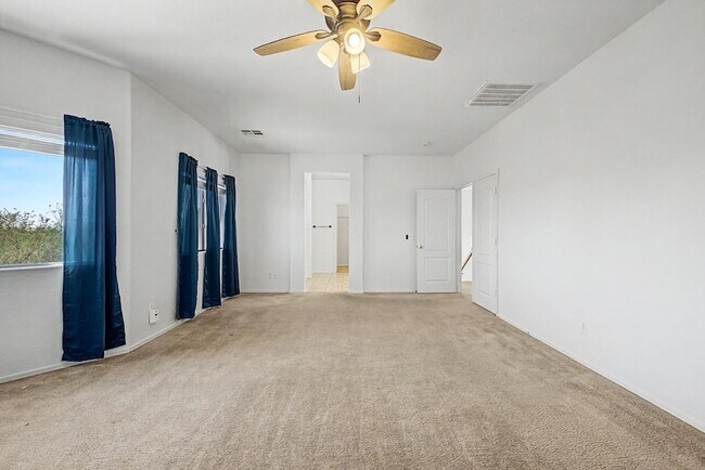 Building Photo - 16121 N 168th Ave