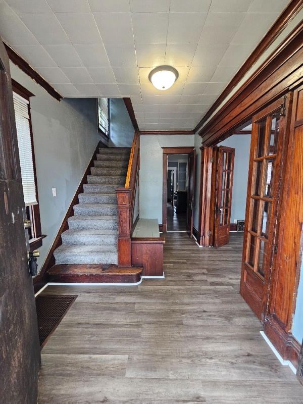 Building Photo - 1616 W Howett St