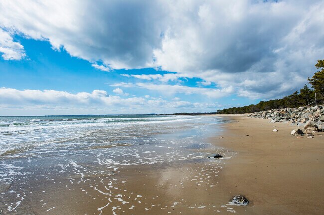 Building Photo - 22 Crescent Surf Rd