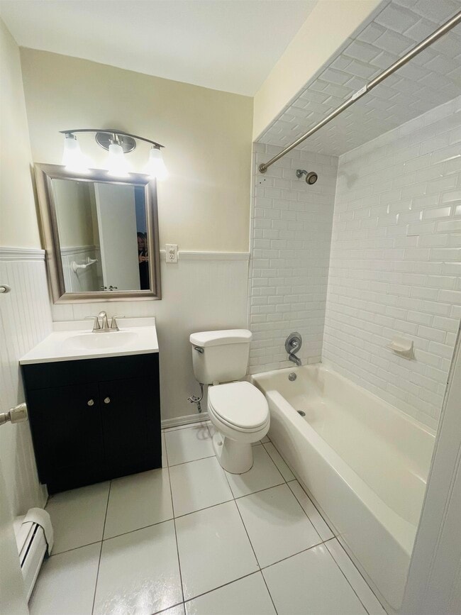 Building Photo - 39 W 35th St