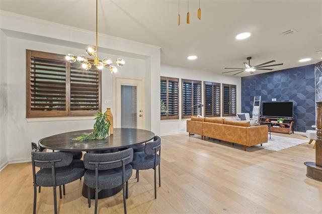 Building Photo - 1209 Savoy Ln