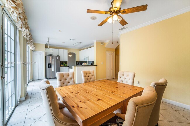 Building Photo - 200 SW 87th Path