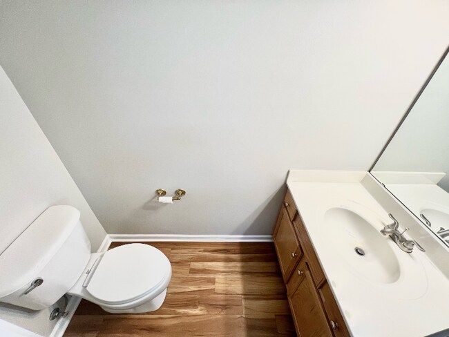 Building Photo - 2852 Summergrove Ct