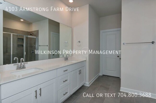 Building Photo - A nice 3 bedrooms and 2 bathrooms energy-e...