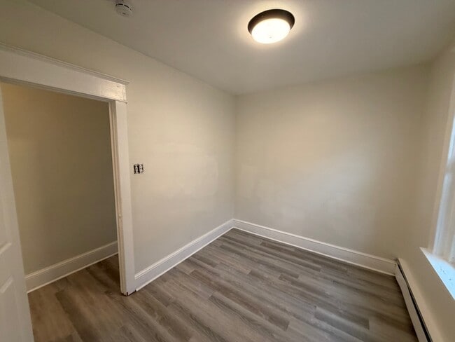 Building Photo - 130 Harvey Ave