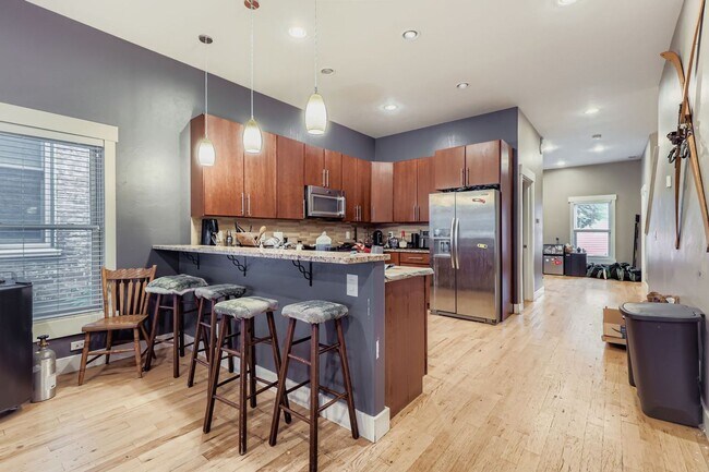 Building Photo - Great Home in Curtis Park, Just blocks to ...