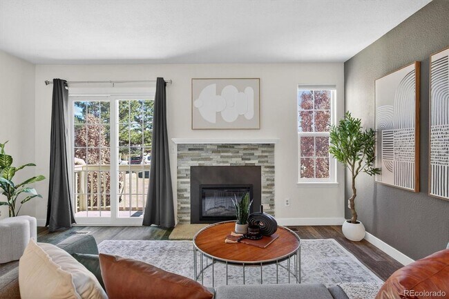 Building Photo - For Rent – $2,195/month | Stanton Farms Townhome in Littleton