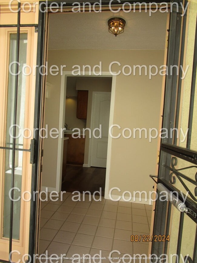 Building Photo - Cute 2 Bedroom, 2 Bathroom, 2 Car Garage and 1,562 Sq. Ft. home in 55+ Community in Rio Rancho.