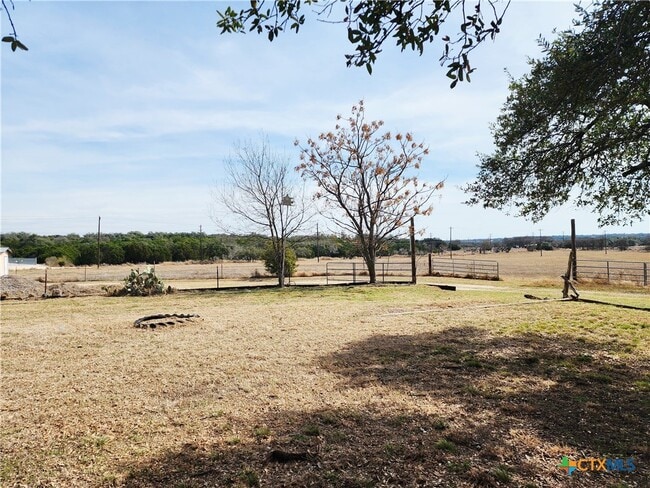 Building Photo - 14942 Cedar Valley Rd