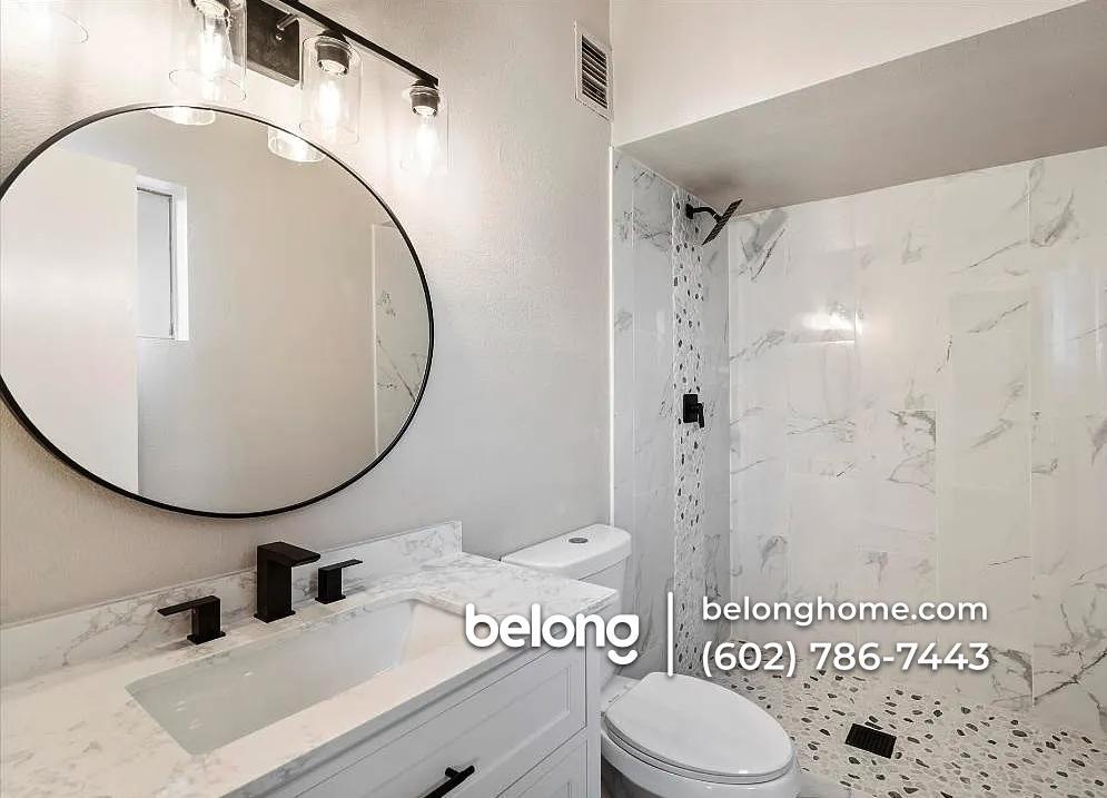 Building Photo - 5420 N Granite Reef Rd