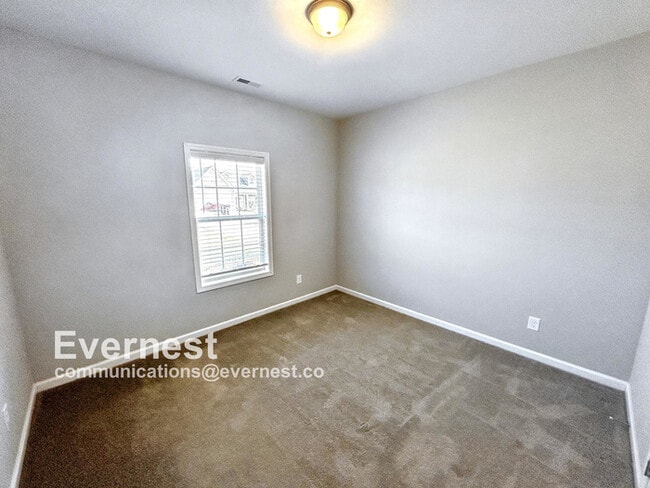 Building Photo - 1109 Prospect Ct