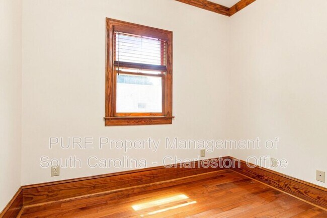 Building Photo - 224 President St