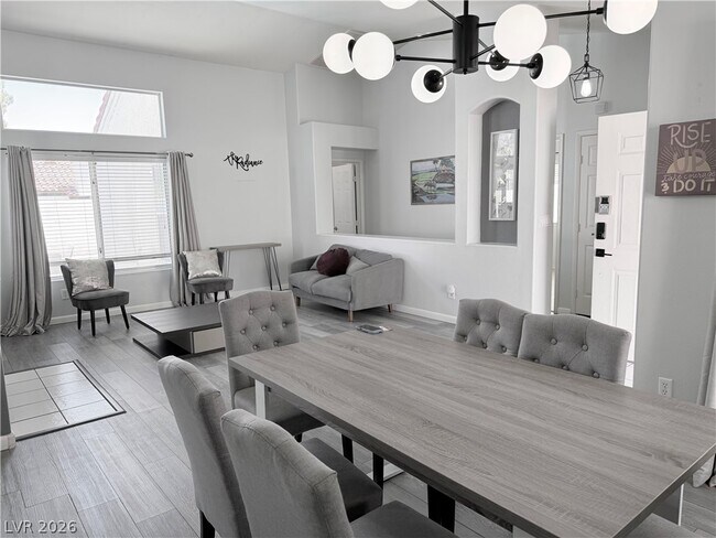 Building Photo - 4216 Totano Dr