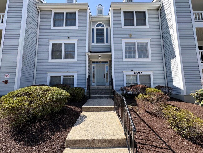 Building Photo - Great 2 Bedroom 2 Bath in Germantown