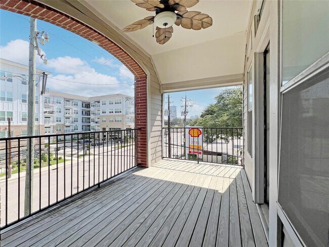 Building Photo - 2603 W Dallas St