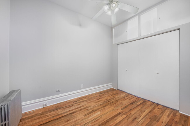 Building Photo - 3722 N Bosworth Ave