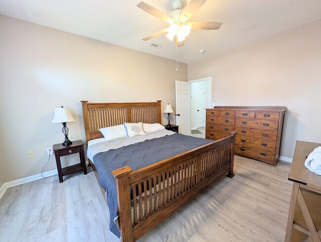 Building Photo - Long Term Rental in Savannah Shores - Myrtle Beach, SC