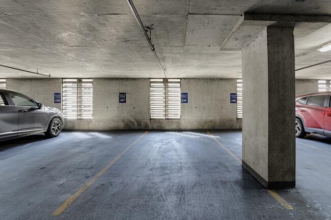 Building Photo - 440 N Wabash Ave