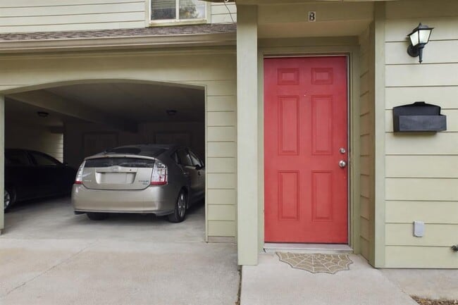 Building Photo - 500 E 48th St