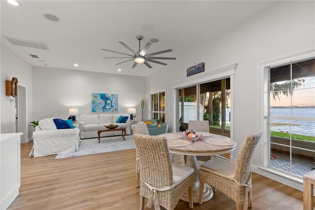 Building Photo - 17527 Canal Shores Dr