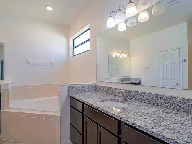 Building Photo - 5513 1st Sq