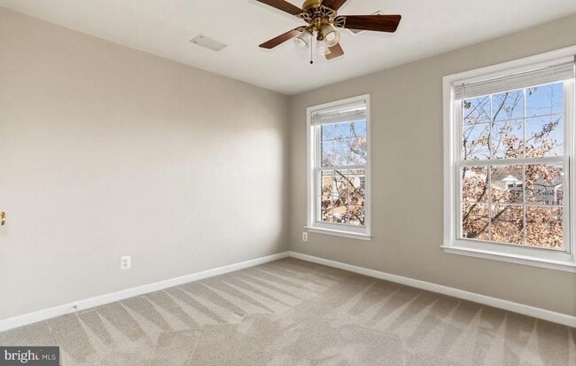 Building Photo - 4050 Timber Oak Trl