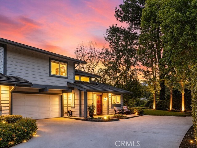 Building Photo - 7300 E Singingwood Dr