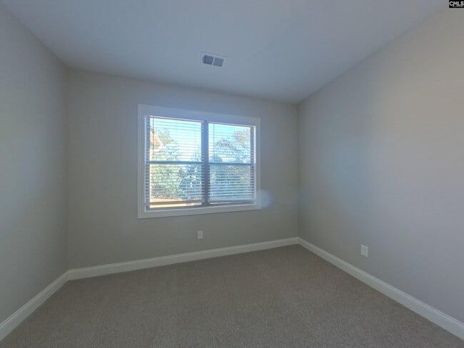Building Photo - 541 New Cut Ln