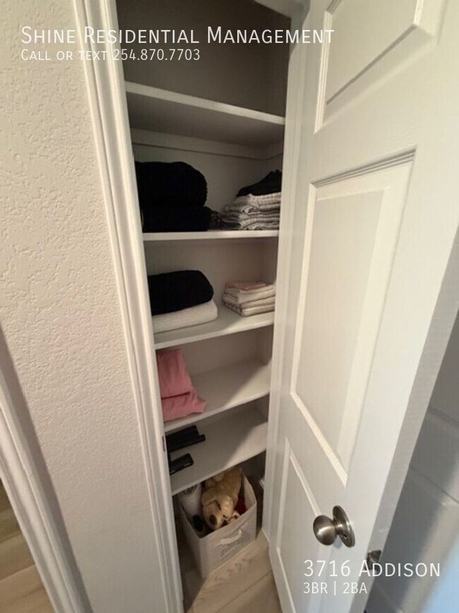 Building Photo - 3716 Addison-