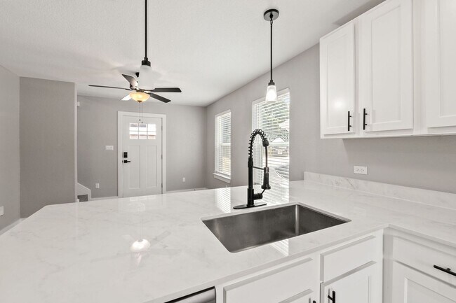 Interior Photo - 20 Tate Lane