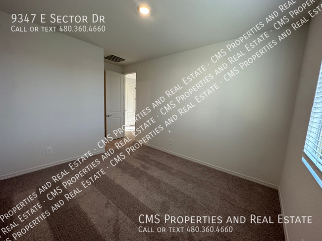 Building Photo - 9347 E Sector Dr