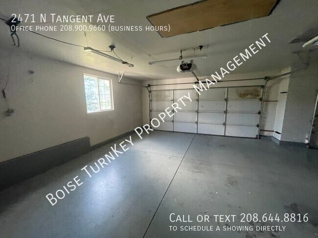 Building Photo - 2471 N Tangent Ave