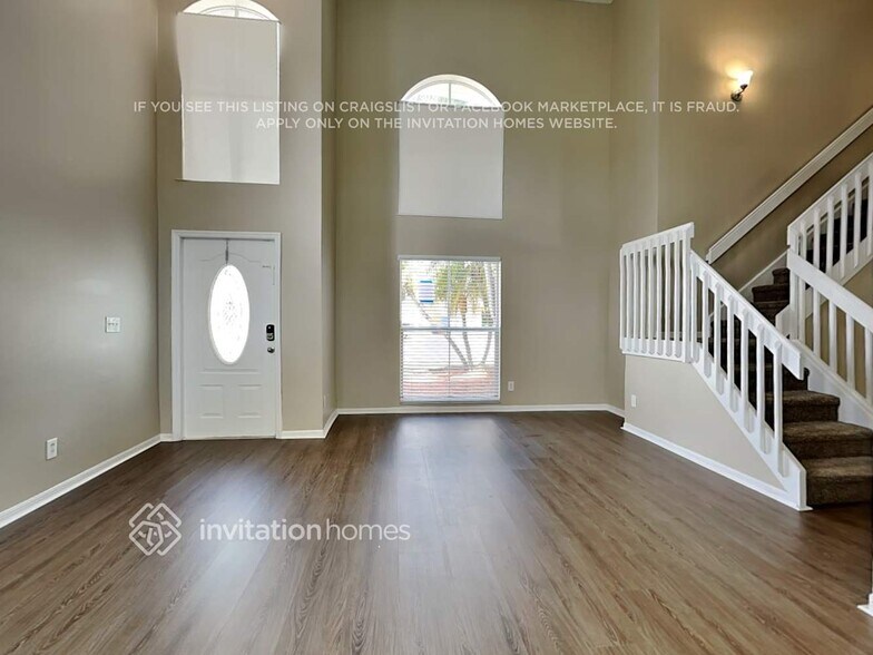 Building Photo - 5542 NW 53rd Cir