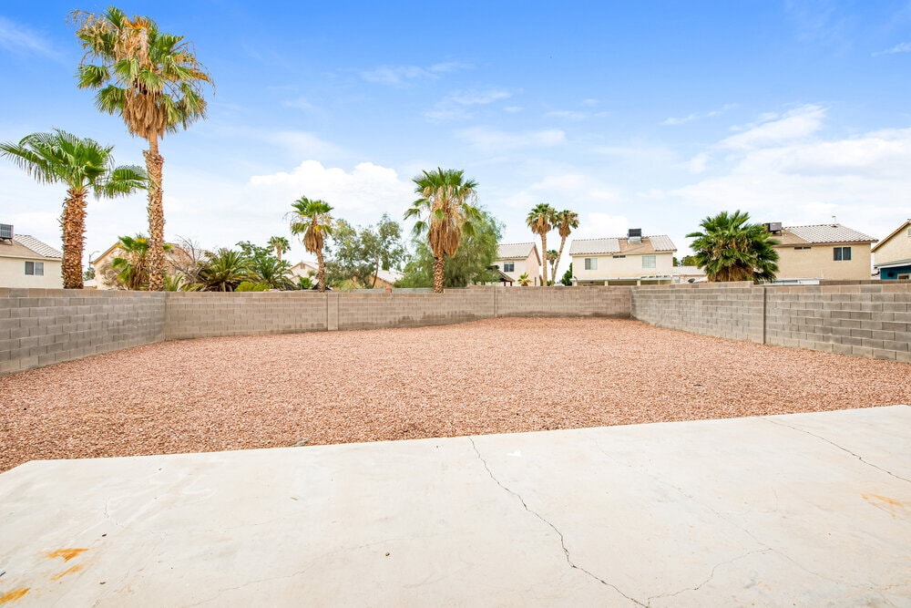 Building Photo - 7409 Hickory Hills Dr