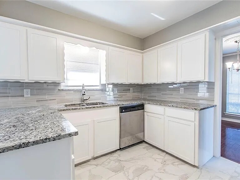 Building Photo - 4316 Cinnabar Dr