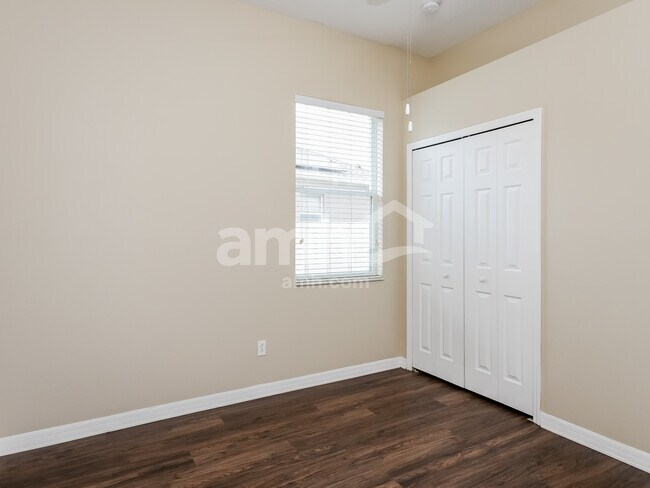 Building Photo - 5355 Rishley Run Way