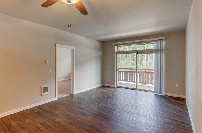 Building Photo - You’ll Love the Floor Plans. Find your new home with us!