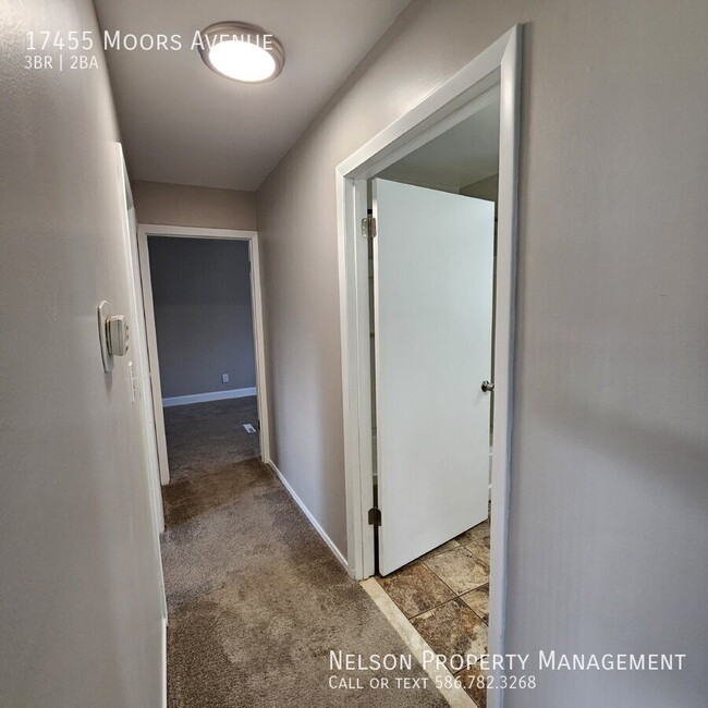 Building Photo - 17455 Moors Ave