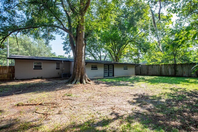 Building Photo - 6722 Frye Ave W