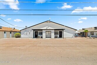 Building Photo - 576 N San Marcos Dr