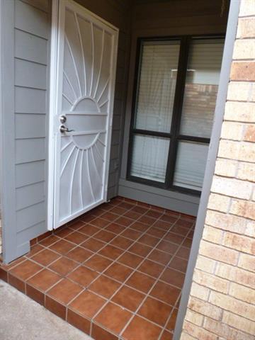 Building Photo - 3189 Chimney Cir