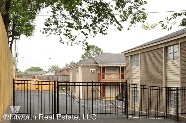 Building Photo - 1112 Hargrove Rd