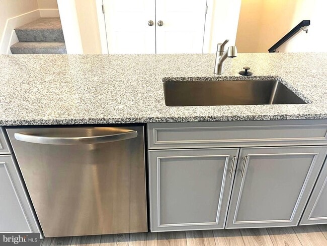 Building Photo - 1813 Ritter Dr