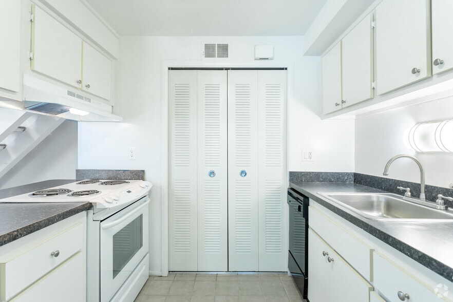 Interior Photo - Pine Valley